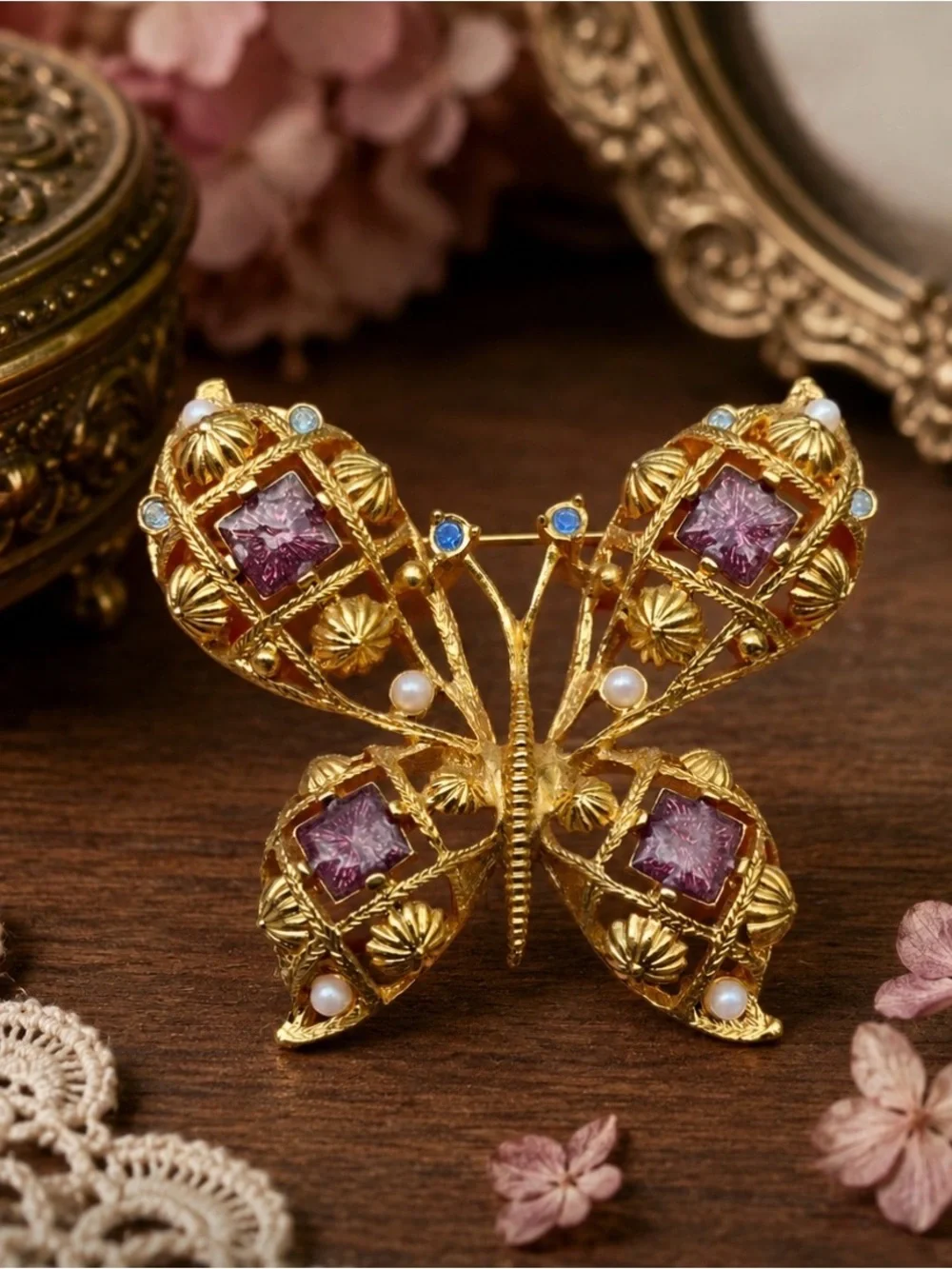 AVON Vintage Gold-tone Enamel, Faux Pearl & Crystal Rhinestone Butterfly Brooch